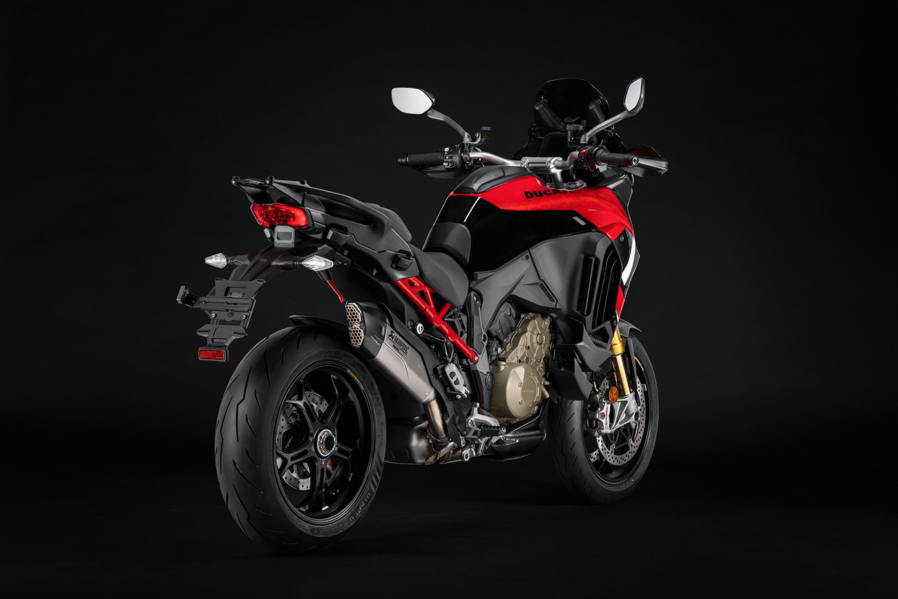 Η Ducati αποκαλύπτει τις νέες Multistrada V4, V4 S και Pikes Peak 2025