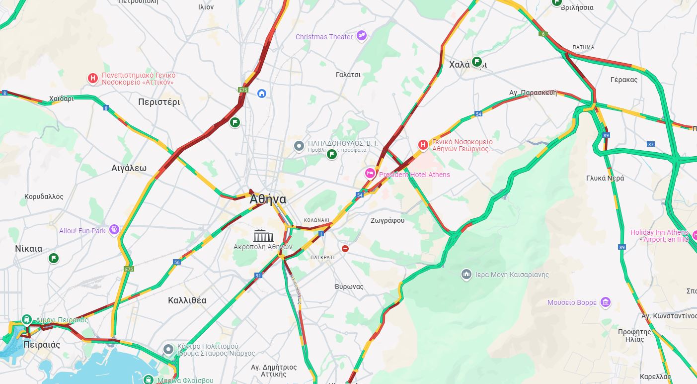Κίνηση στους δρόμους: Πού παρατηρούνται προβλήματα – Στο «κόκκινο» ο Κηφισός