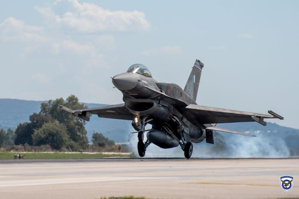 Μαχητικά αεροσκάφη F-16 Viper παραλαμβάνει η Πολεμική Αεροπορία - Οι «Οχιές» φτάνουν στη Λάρισα