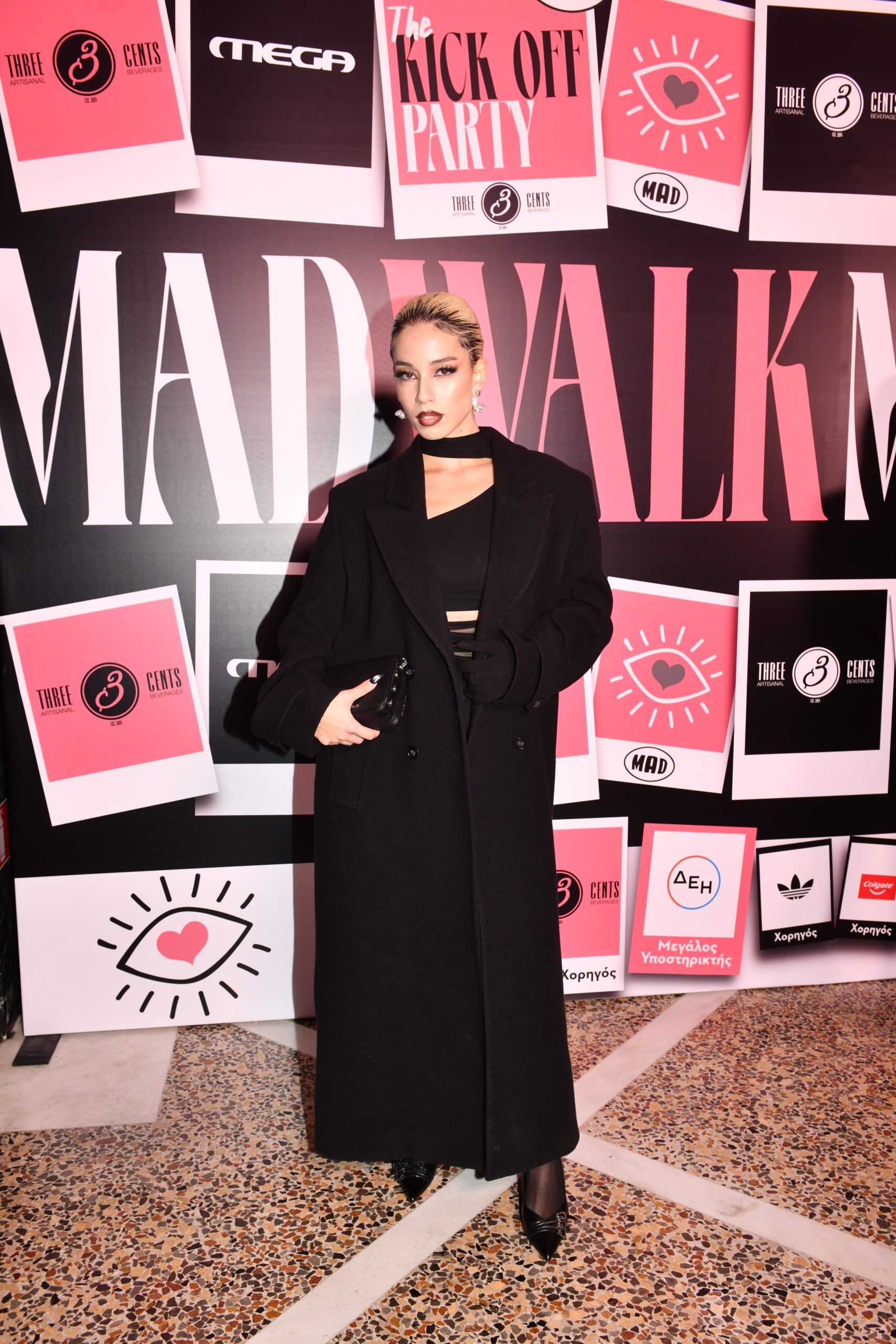 MadWalk 2024: Οι εμφανίσεις στο kick off party με την Βίκυ Καγιά – Φωτογραφίες TLIFE