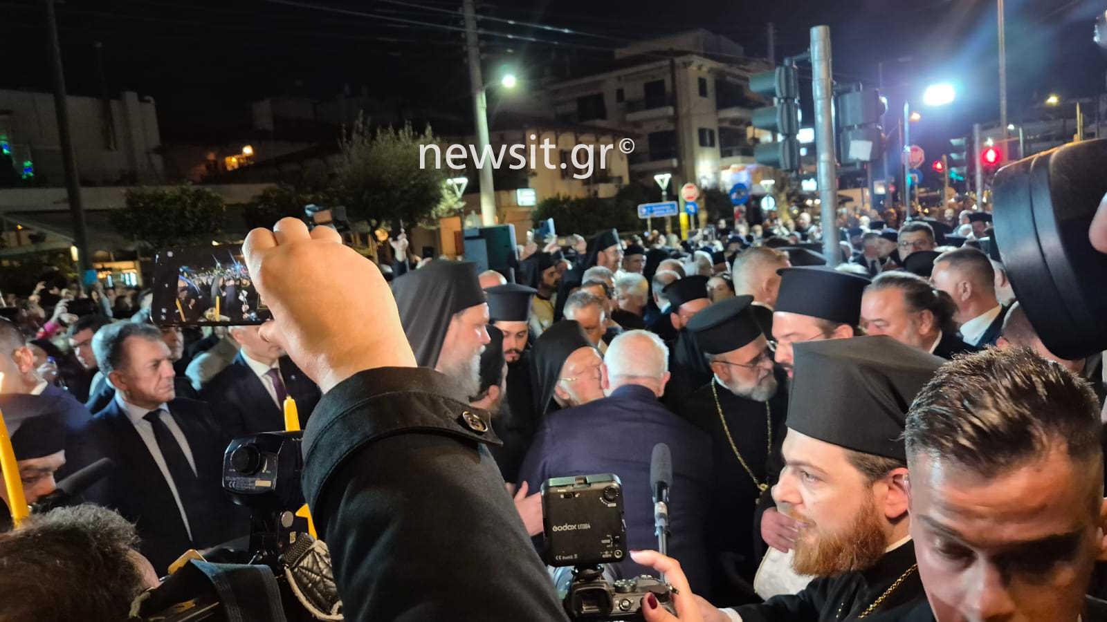 Στη Νέα Φιλαδέλφεια ο Πατριάρχης Βαρθολομαίος - «Ο Μιχάλης Κατσούρης πρέπει να είναι το τελευταίο θύμα βίας φιλάθλων»