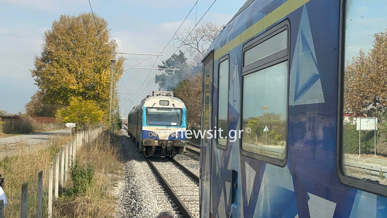 Απεικόνιση της σχεδόν σύγκρουσης των δύο τρένων στην Πιερία