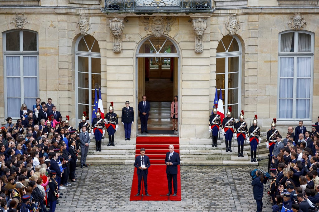 Αντικατάσταση της κυβέρνησης Μπαρνιέ στη Γαλλία: Τι θα συμβεί μετά;