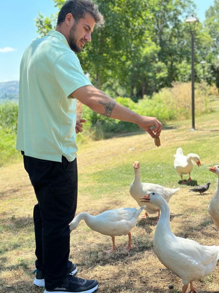 Akis’ Food Tour: Το πιο νόστιμο food tour συνεχίζεται στην Καστοριά