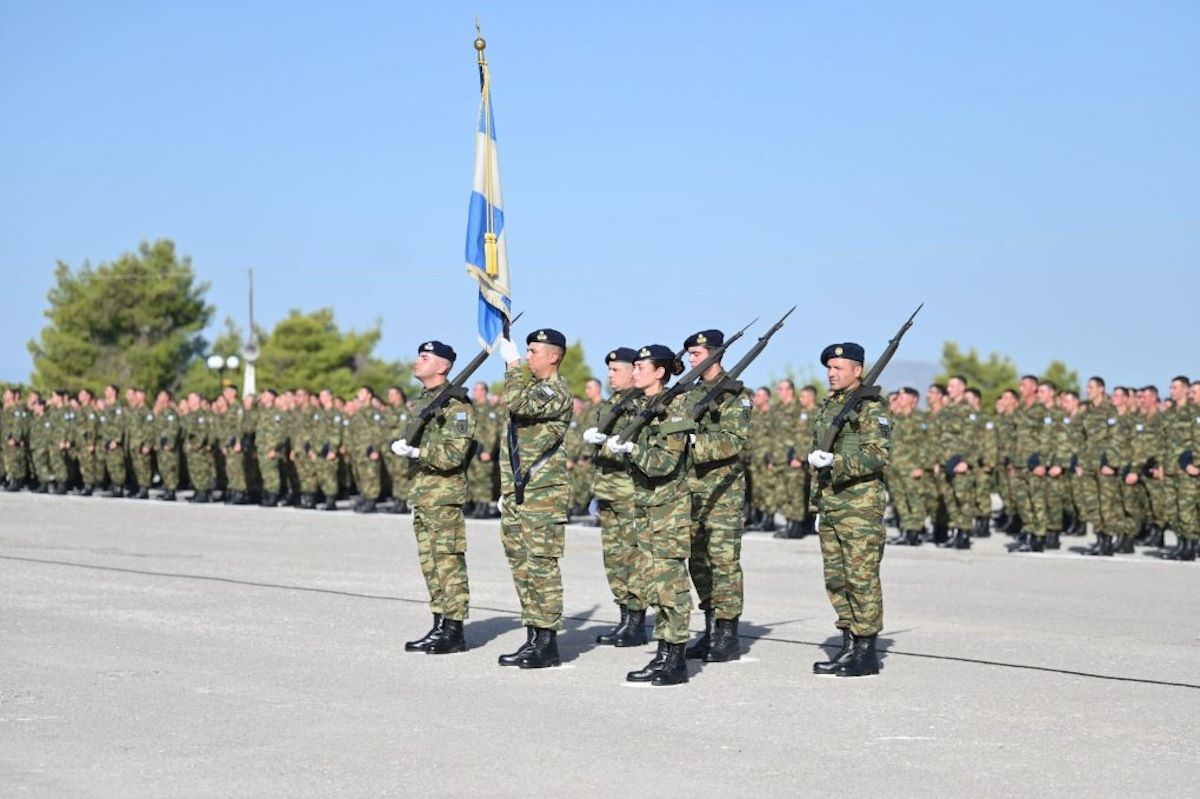 Τα στρατόπεδα που κλείνουν έως το τέλος του έτους – Ποια συγχωνεύονται