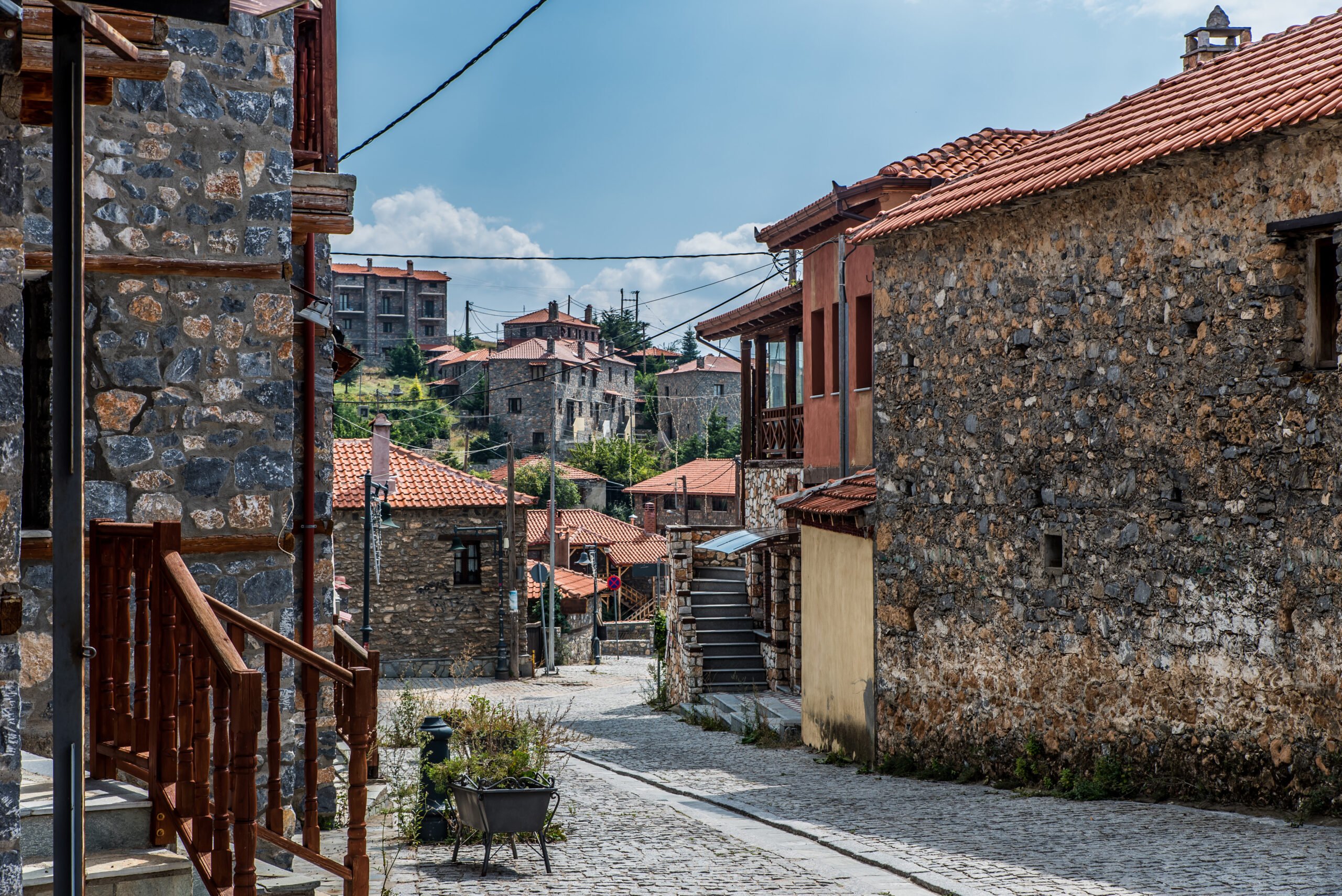 5 όμορφα χωριά κοντά σε χιονοδρομικά κέντρα