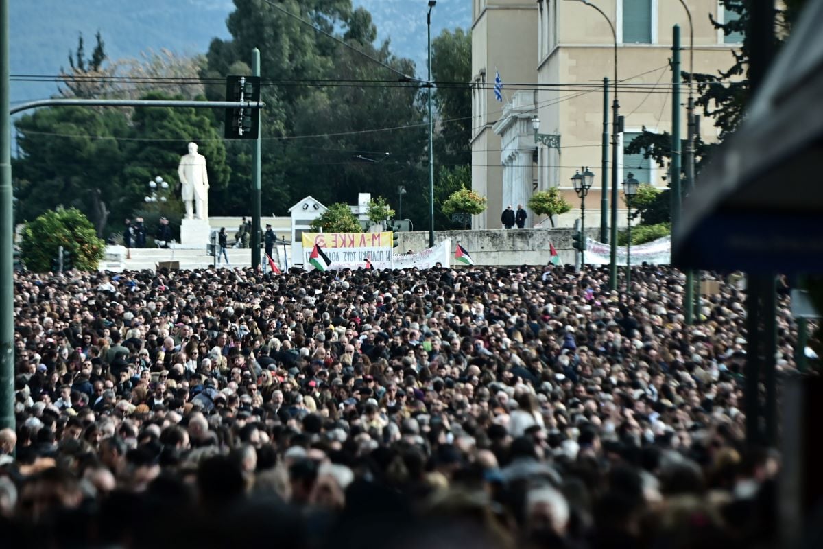 Τραγωδία των Τεμπών: Λαοθάλασσα αγανάκτησης για τις 57 ψυχές – Χιλιάδες πολιτών σε όλη την Ελλάδα, βροντοφώναξαν «Δεν έχω οξυγόνο»