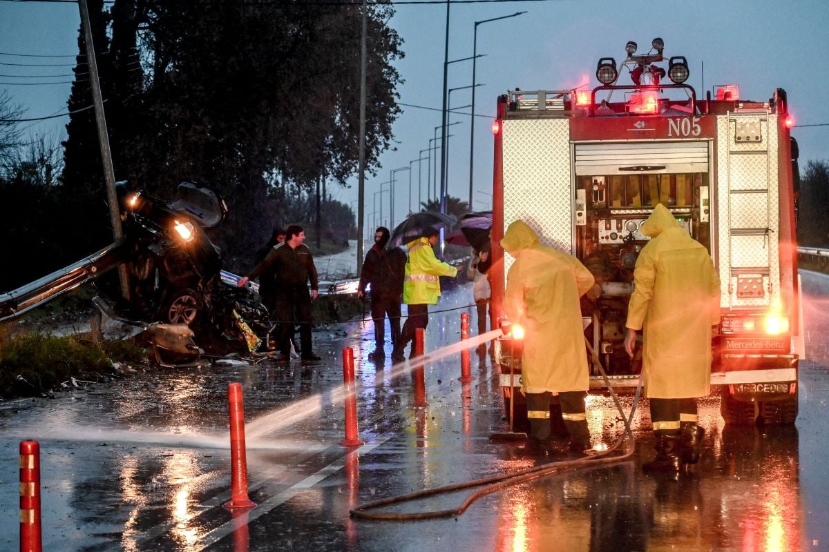 Τροχαίο στην Πατρών – Πύργου: «Το παιδί μου είναι σε σοβαρή κατάσταση» δηλώνει ο πατέρας του 25χρονου οδηγού που συγκρούστηκε με λεωφορείο