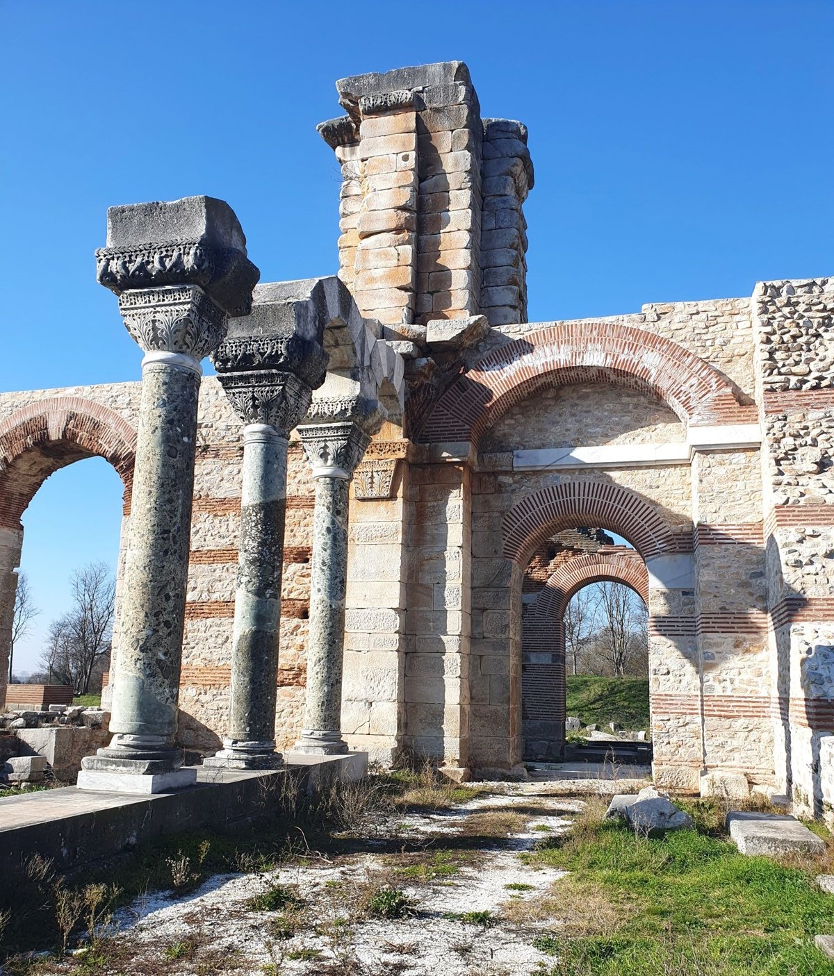 Καβάλα: Αναστήθηκε τμήμα της Βασιλικής Β’ των Φιλίππων, από τα πιο λαμπρά οικοδομήματα της πόλης