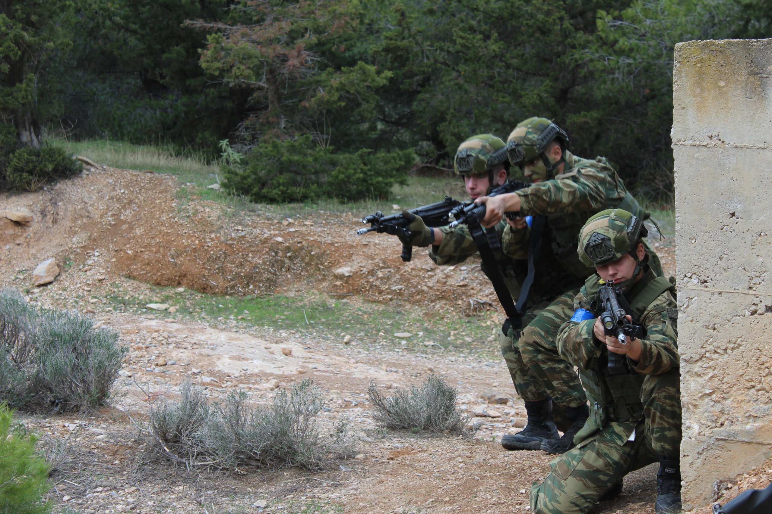 Η εντυπωσιακή χειμερινή εκπαίδευση των ηγετών του αύριο του ελληνικού στρατού – Δείτε εικόνες