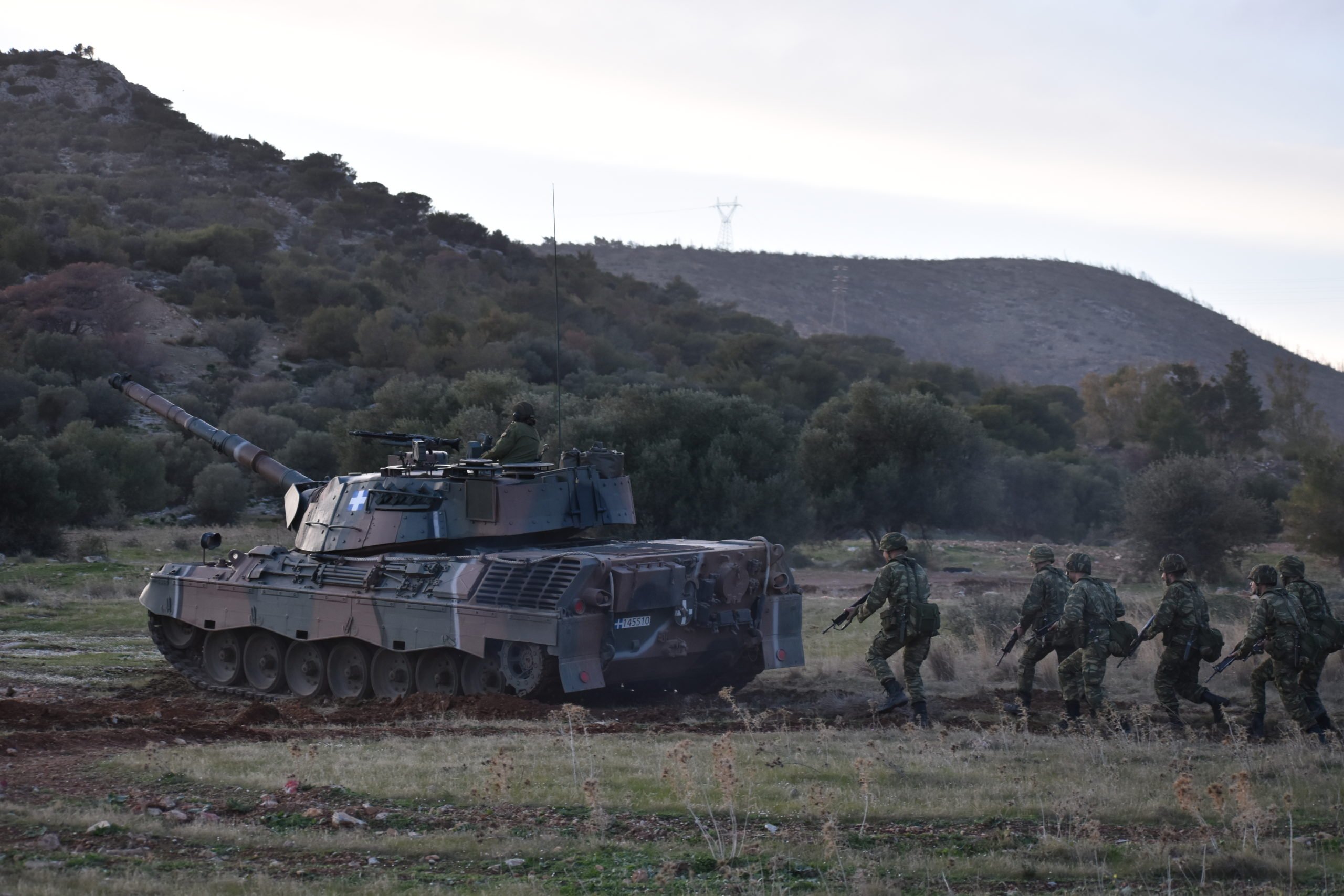 Η εντυπωσιακή χειμερινή εκπαίδευση των ηγετών του αύριο του ελληνικού στρατού – Δείτε εικόνες