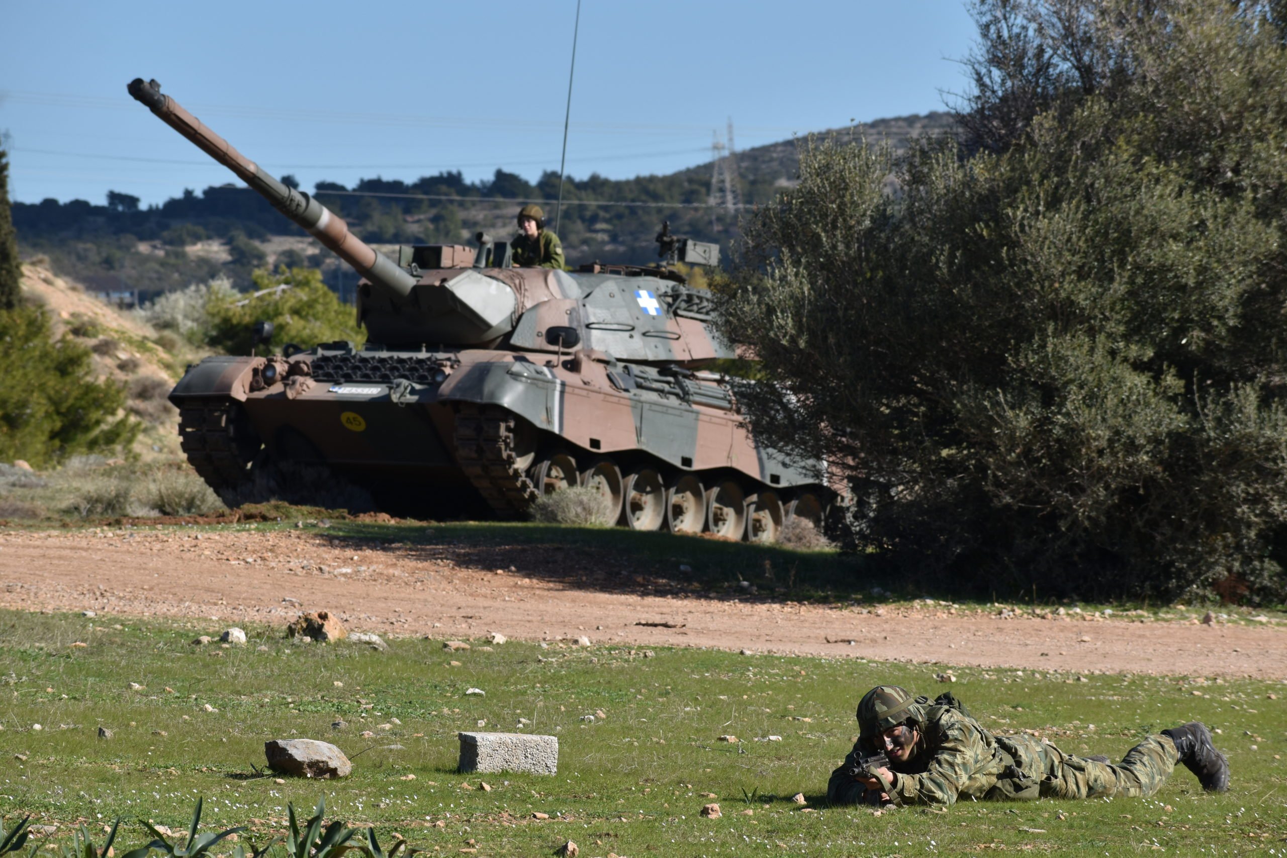 Η εντυπωσιακή χειμερινή εκπαίδευση των ηγετών του αύριο του ελληνικού στρατού – Δείτε εικόνες