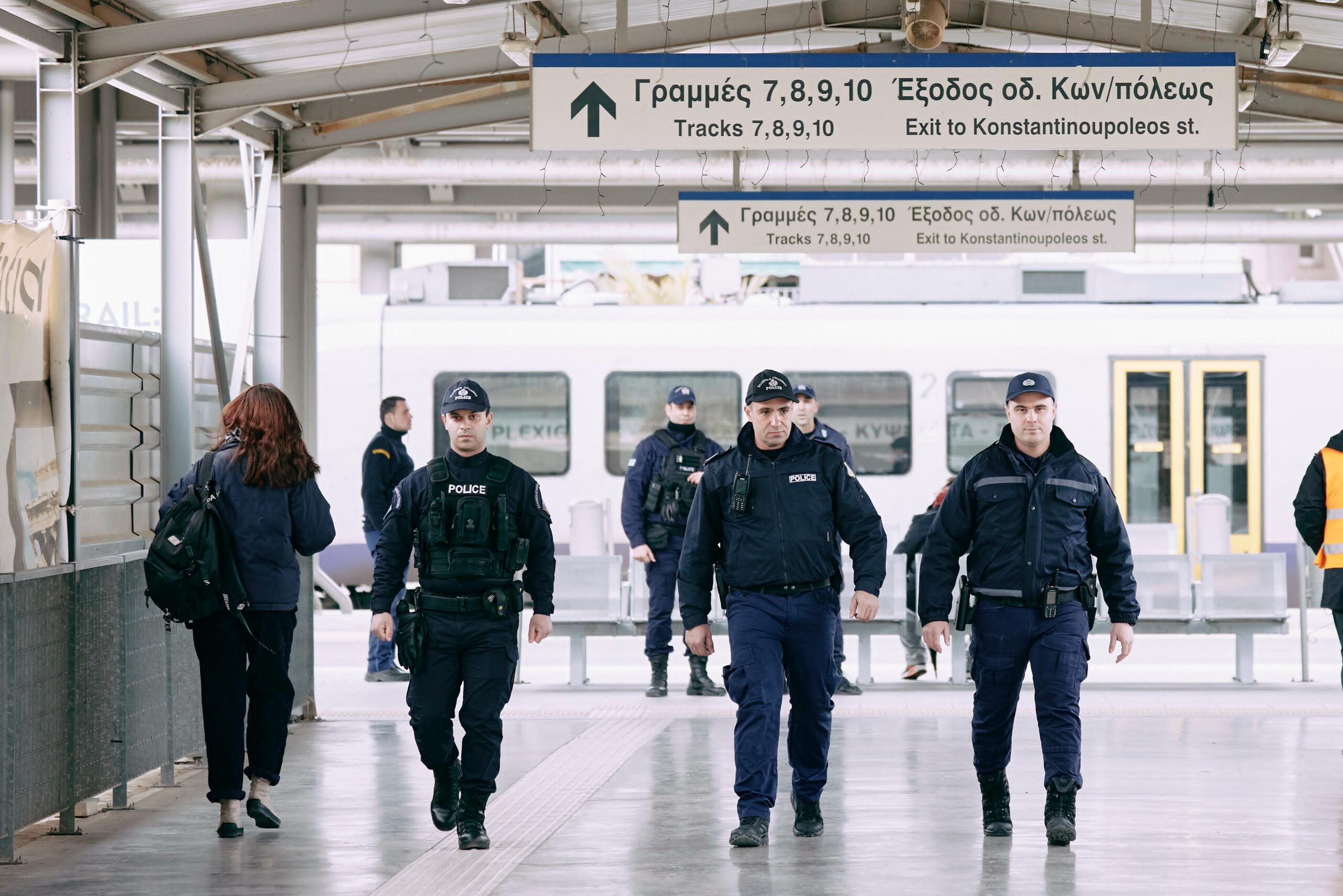 Αστυνομικοί στα μέσα μεταφοράς στην Αττική: Σχέδιο «Αριάδνη» κατά της παραβατικότητας