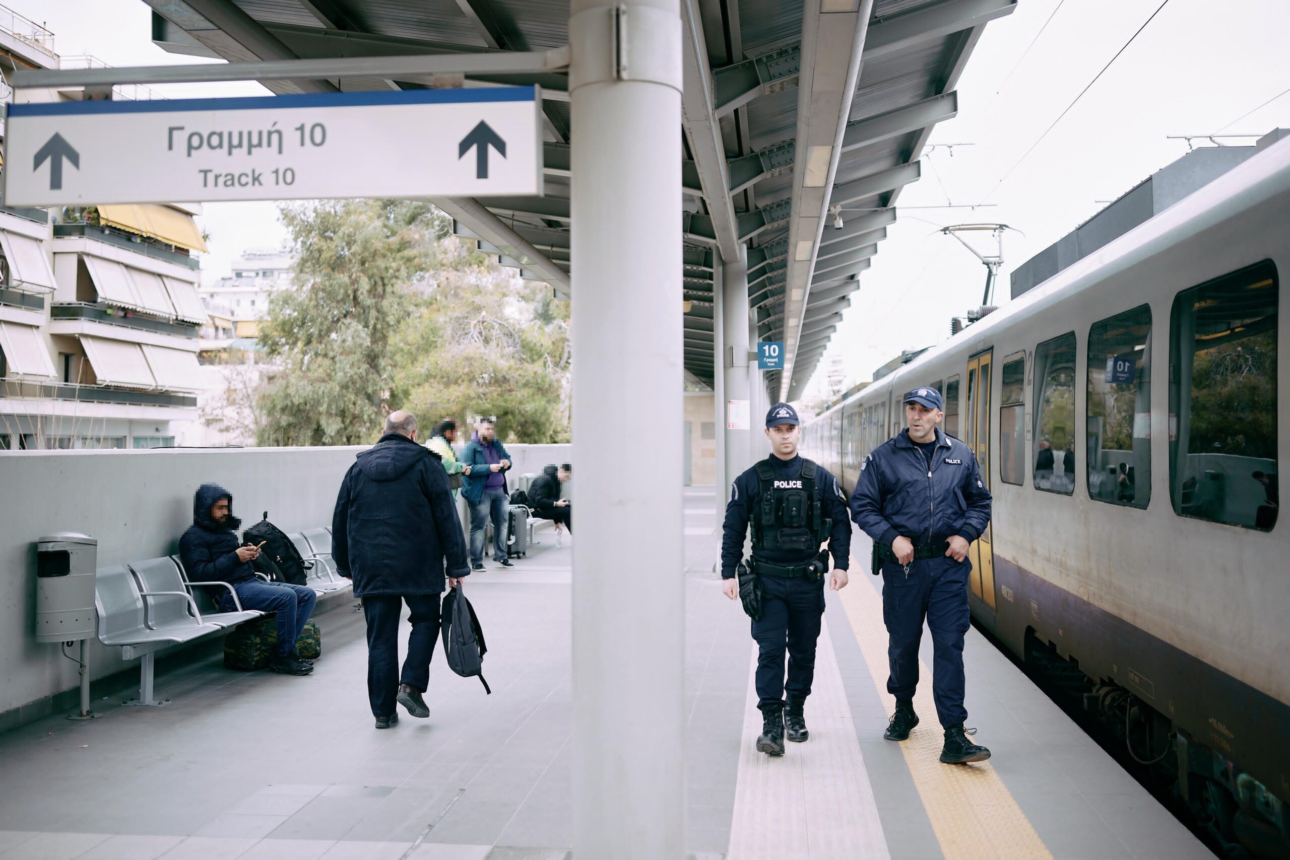 Αστυνομικοί στα μέσα μεταφοράς στην Αττική: Σχέδιο «Αριάδνη» κατά της παραβατικότητας