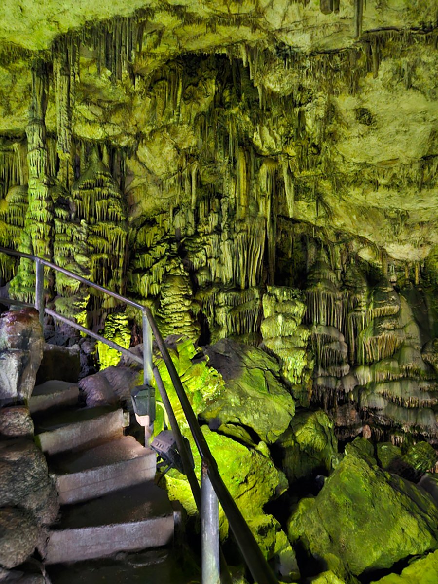 Zeus cave greece